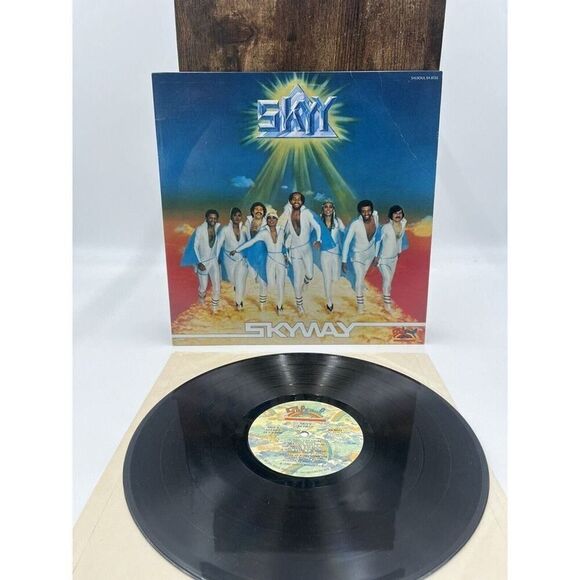 Skyy – Skyway - 1980 - Salsoul Records SA 8532 Vinyl LP G+/G+!!! - Picture 1 of 3